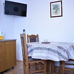 Nin-dodo Apartament *