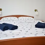 Apartment Apartman Nin-dodo