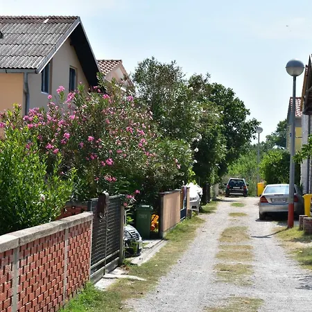 Nin-dodo Apartament *